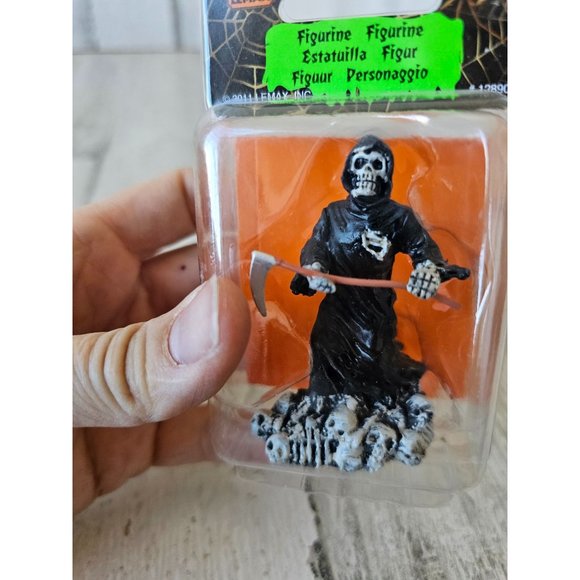 Lemax grim reaper 12890 Halloween people accessory decor - Picture 3 of 7